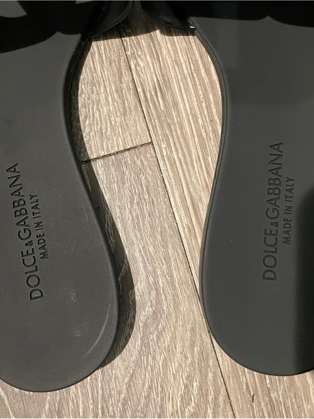 Dolce & Gabbana Black Logo Slide Sandals - Picture 2 of 3
